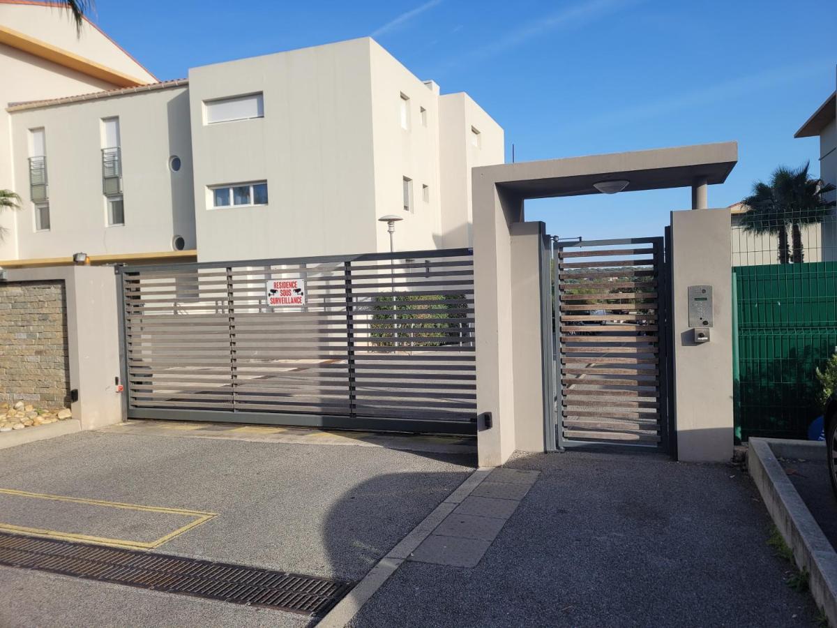 شقة Le Palmier D'Azur - Frejus Cais - Wi-Fi المظهر الخارجي الصورة